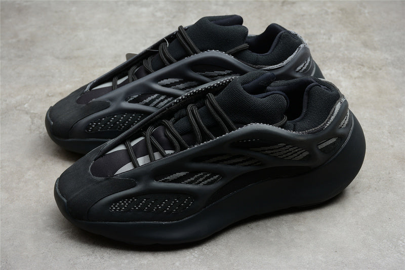 Adidas Yeezy Boost 700 V3 Alva Grey-Black
