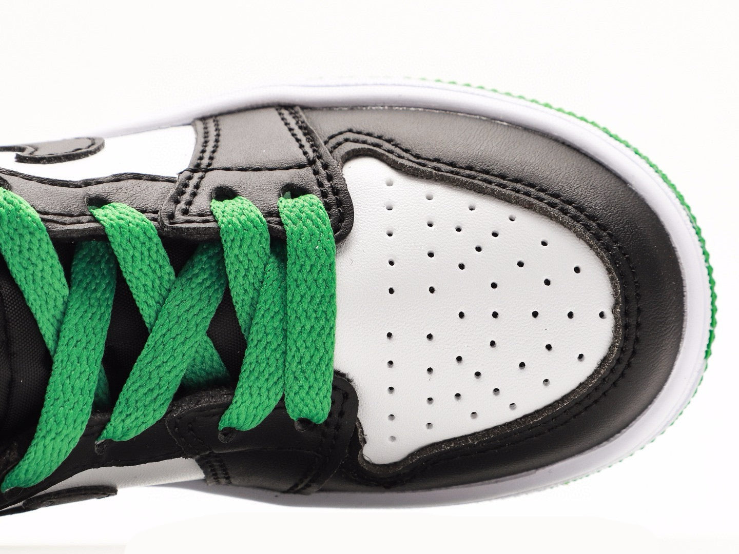 Kids Air Jordan 1 High 'Black White Green'