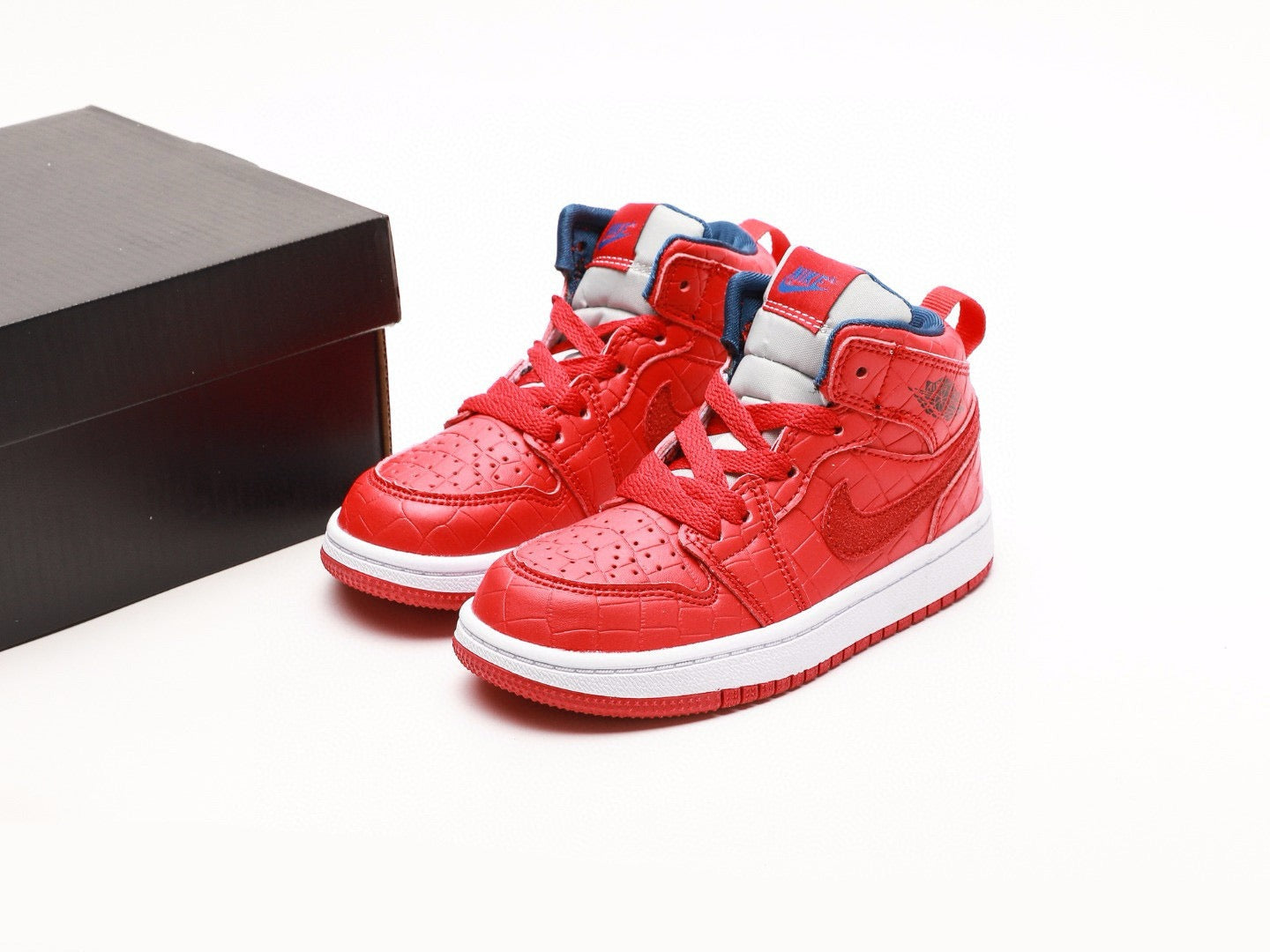 Kids Air Jordan 1 High 'Snake Skin Red'