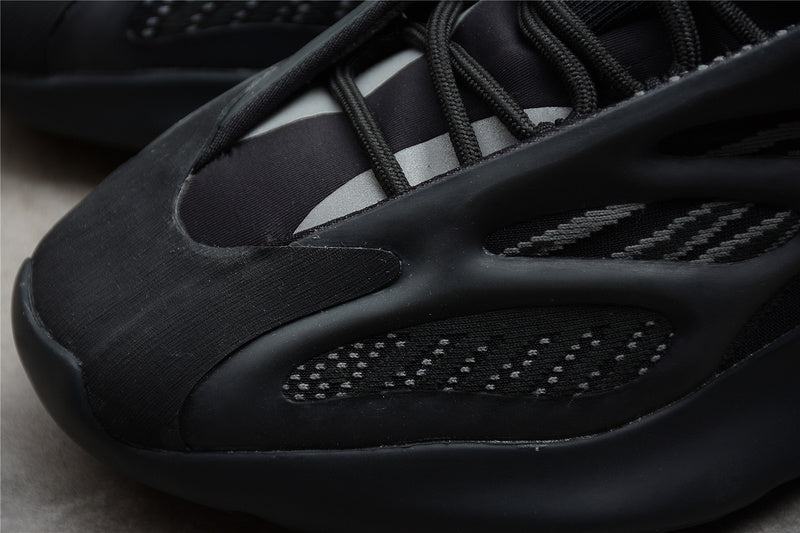 Adidas Yeezy Boost 700 V3 Alva Grey-Black