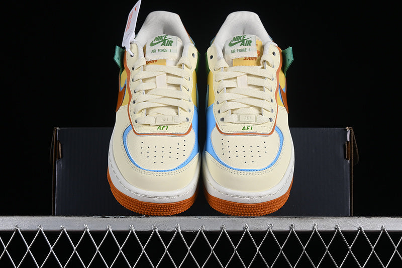 Air Force One Low Shadow Coconut Milk/Saturn Gold Monarch
