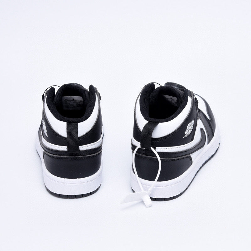 Kids Air Jordan 1 High 'Black White'