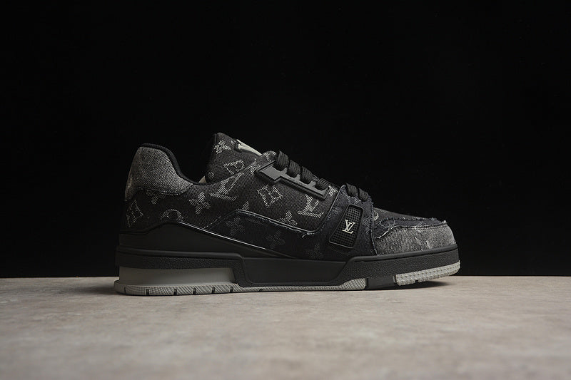 Louis Vuitton Trainer Monogram Black-Grey Denim