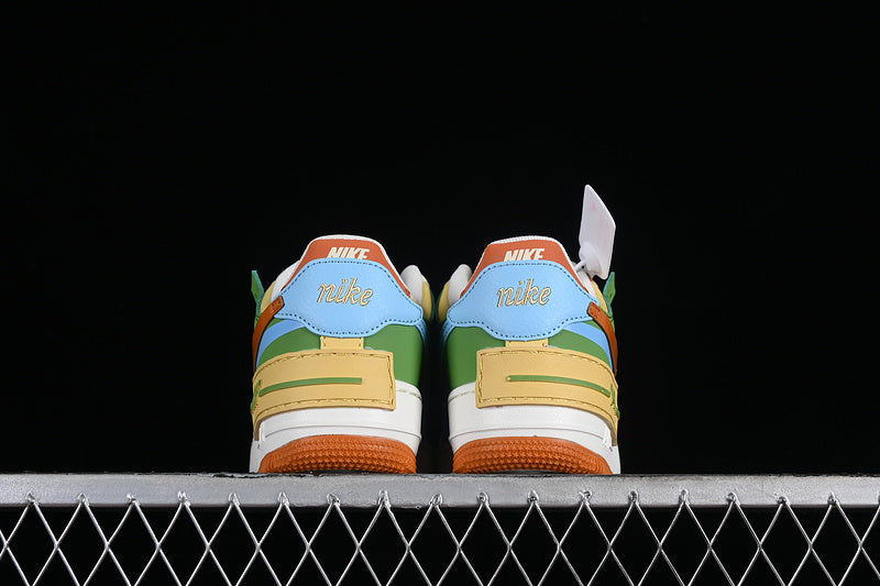 Air Force One Low Shadow Coconut Milk/Saturn Gold Monarch