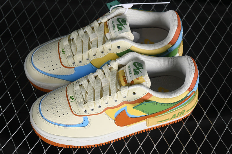 Air Force One Low Shadow Coconut Milk/Saturn Gold Monarch