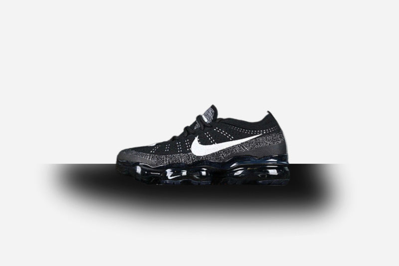 Air Vapormax 2023 Flyknit Black-White