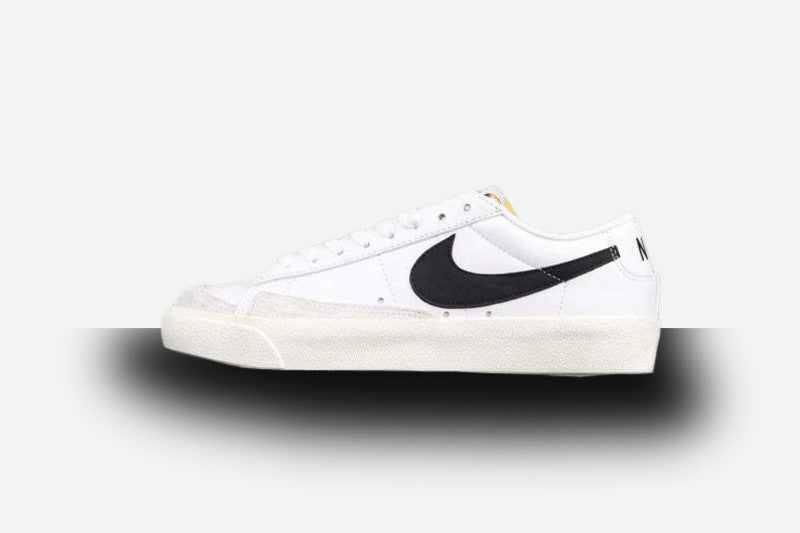 NK Blazer Low 77 Vintage White/Black-Sail