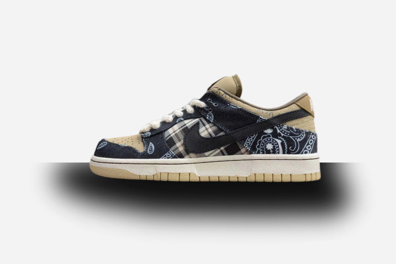 SB Dunk Low X Travis Scoot (Regular Box)