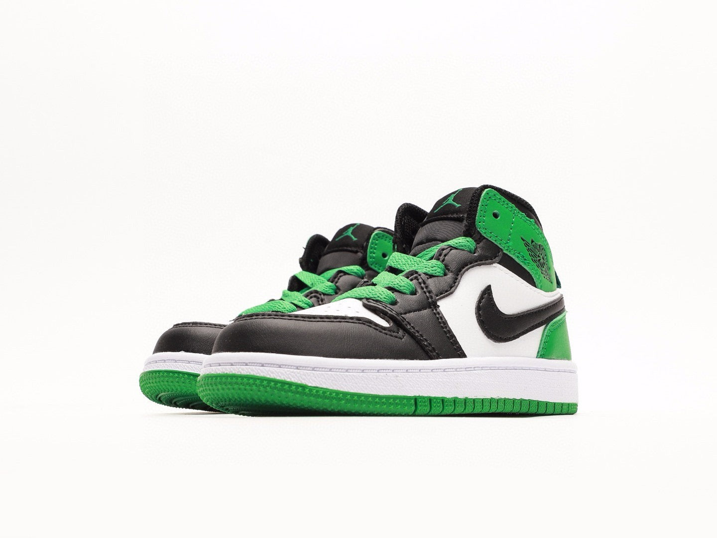 Kids Air Jordan 1 High 'Black White Green'