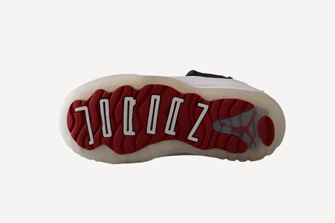 Kids Air Jordan Retro 11 Low 'Tuxedo'