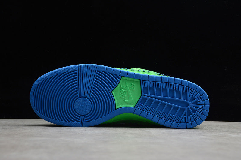SB Dunk Low X Grateful Dead Green Bear/Blue-Green