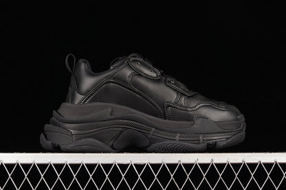 Balenciaga Triple S Black
