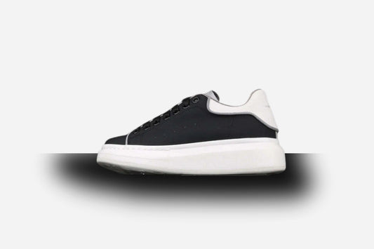Alexander McQueen Oversized White-Black Border Grey